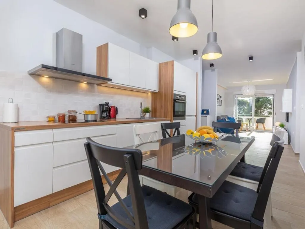 Holiday Apartment Fantasea Fazana 0*,